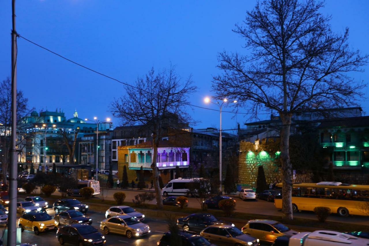 City Center Apartment Tbilisi Eksteriør bilde